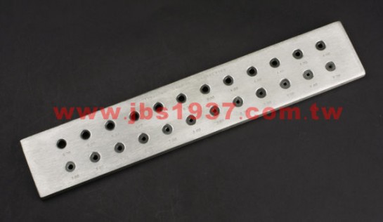 鍛造鐵鎚鉆具-貴金屬鎢鋼拉線板-台製蜂牌 2.30 ~ 6.20 mm 24孔鎢鋼拉線板