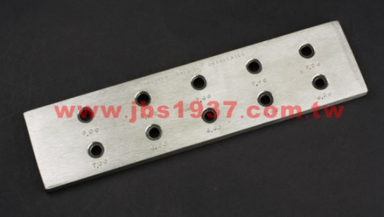 鍛造鐵鎚鉆具-貴金屬鎢鋼拉線板-台製蜂牌 6.2 ~ 8.0 mm 10孔鎢鋼拉線板