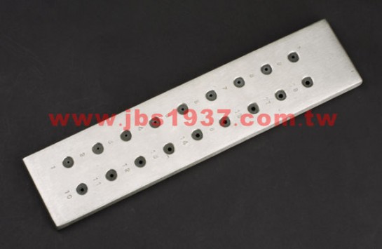 鍛造鐵鎚鉆具-貴金屬鎢鋼拉線板-台製蜂牌 六角 18孔鎢鋼拉線板