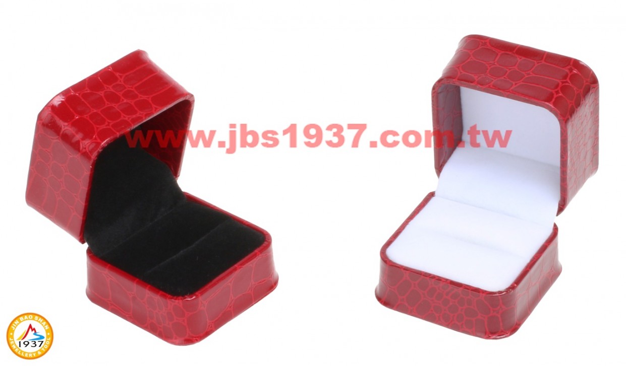 珠寶包裝錦盒-時尚紅鱷魚紋系列-紅皮鱷魚紋- 弧形戒指盒