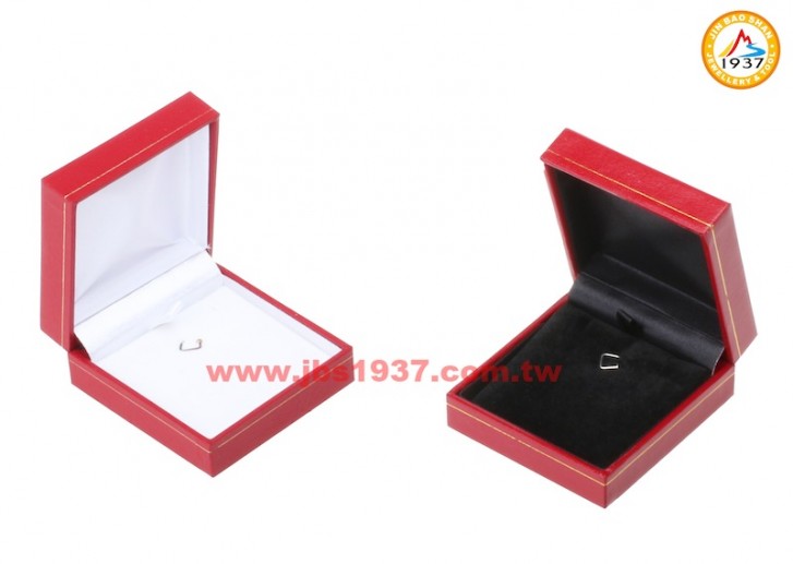珠寶包裝錦盒-經典復古紅皮盒系列-復古紅皮- 項鏈吊墜盒（中）